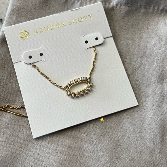 Kendra Scott Elisa Open Frame Gold Crystal Necklace - Picture 3 of 4